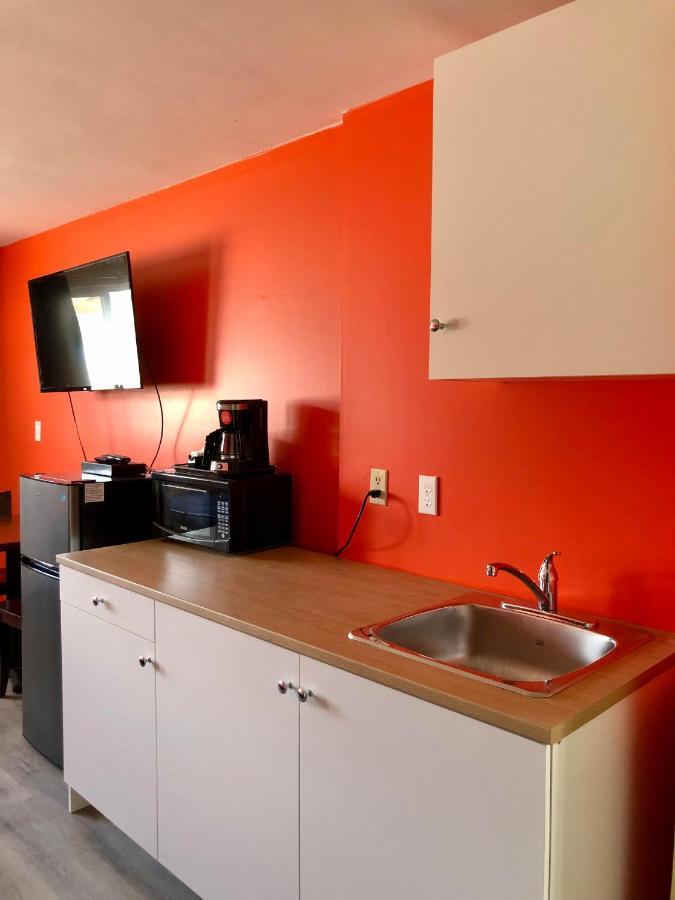 Canterbury Motel 2*