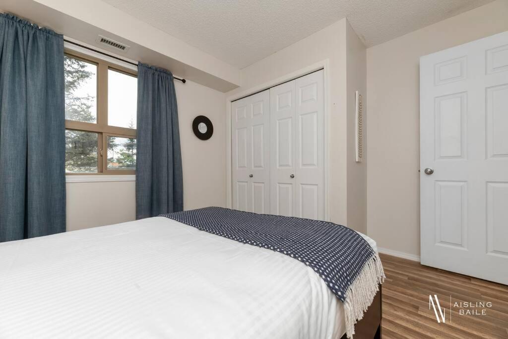 Light N Airy, Pool, Hot Tub, Pets, Ground Floor Apartment