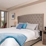 Rustic Modern 2 Bed 2 Bath With Lakeview Pool And Hot Tub