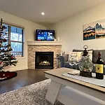 Perfect Base Invermere 3Bd Townhouse Mt Views With Garage