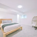 Oasis Getaway, Mins To Lake, King Bed, Dbl Garage