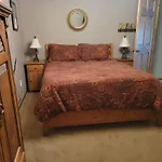 Relaxing Timbermont Cottage