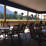 The Kanata Inns Invermere