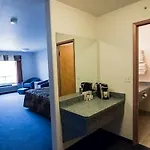 The Kanata Inns Invermere