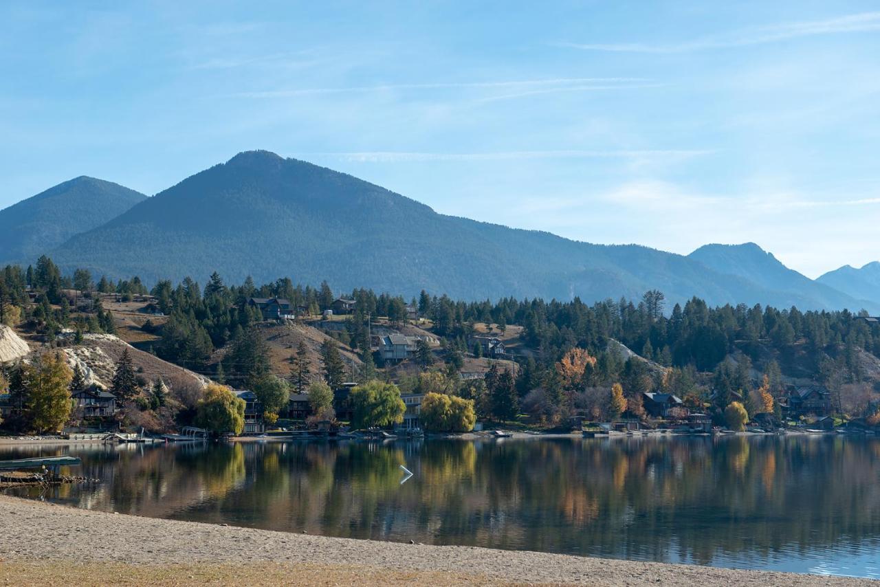 Modern Cozy 2 Bed 2 Bath With And Mountain Views Pool And Hot Tub Apartment *