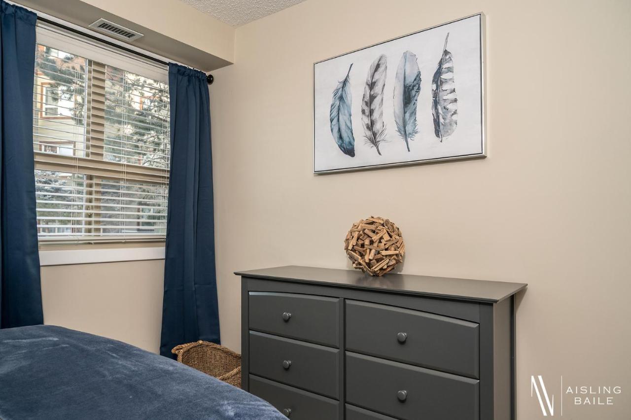 Apartment Rustic Modern 2 Bed 2 Bath With Lakeview Pool And Hot Tub Invermere
