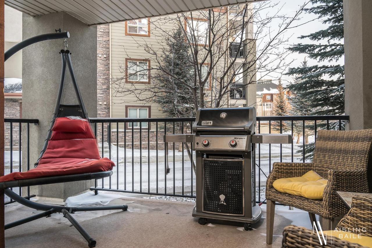 Rustic Modern 2 Bed 2 Bath With Lakeview Pool And Hot Tub * Invermere