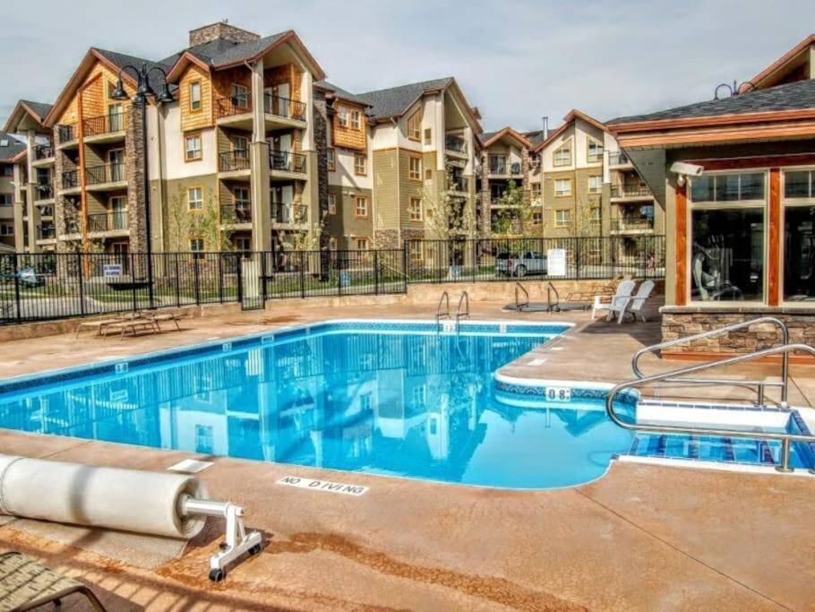 The Altitude Landing, Pool, Hot Tub, Pets