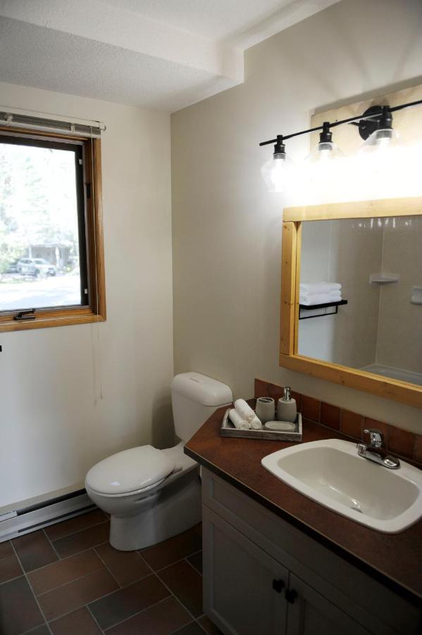 The Ridge Private Great Views Sauna Holiday home Invermere
