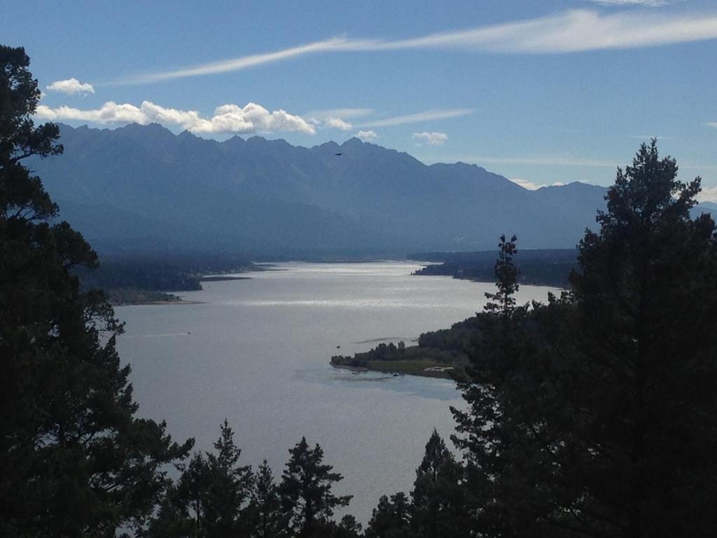 Holiday home The Ridge Private Great Views Sauna Invermere