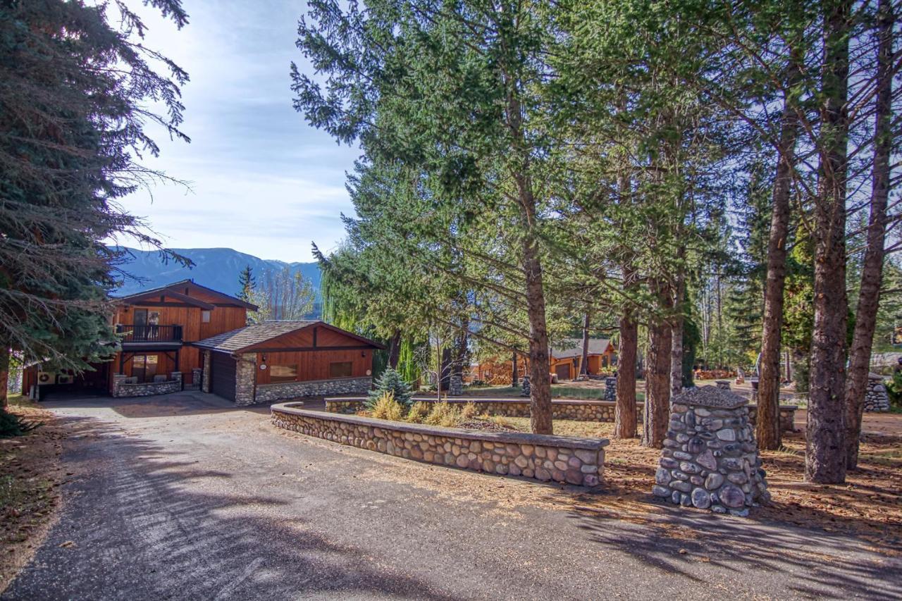 Mountain Retreat, Panoramic Views