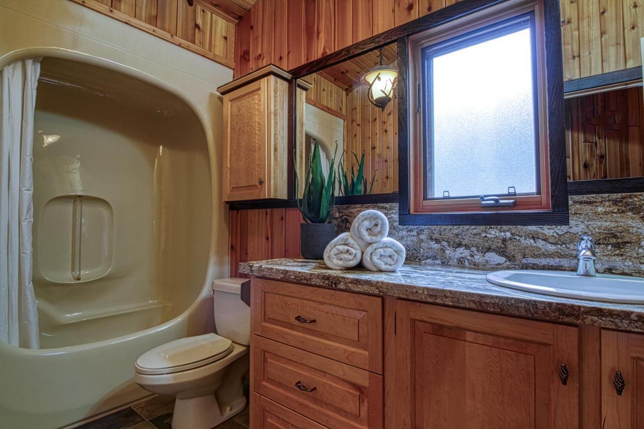 Mountain Retreat, Panoramic Views *