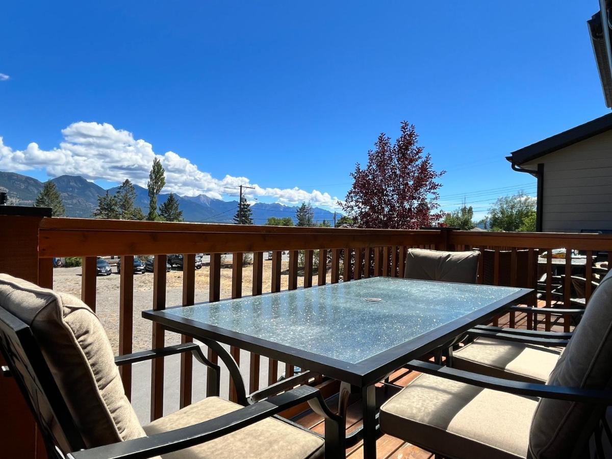 Perfect Base 3bd Townhouse Mt Views With Garage *