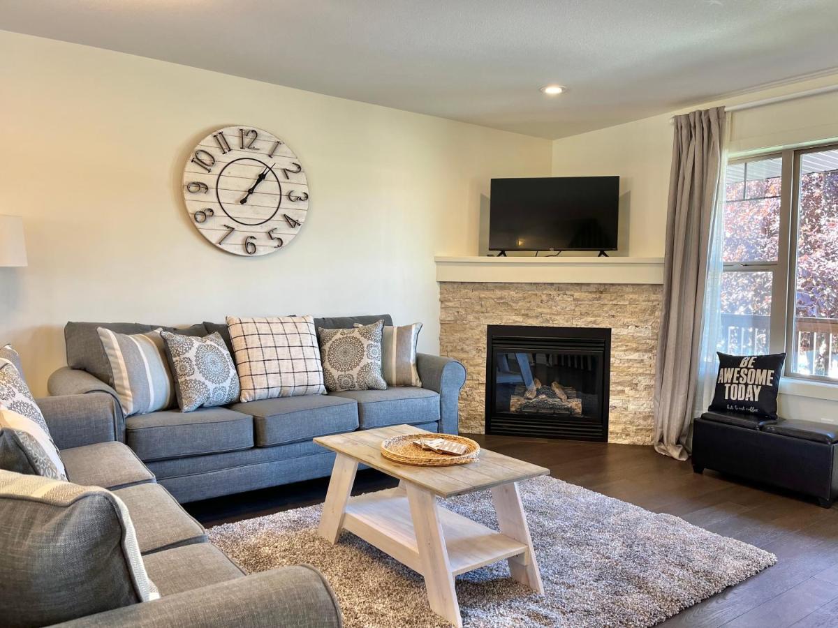 Perfect Base 3bd Townhouse Mt Views With Garage