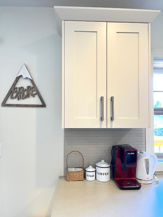 Perfect Base 3bd Townhouse Mt Views With Garage * Invermere