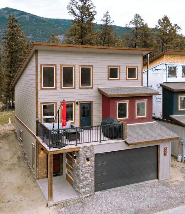 Holiday home Oasis Getaway, Mins To Lake, King Bed, Dbl Garage