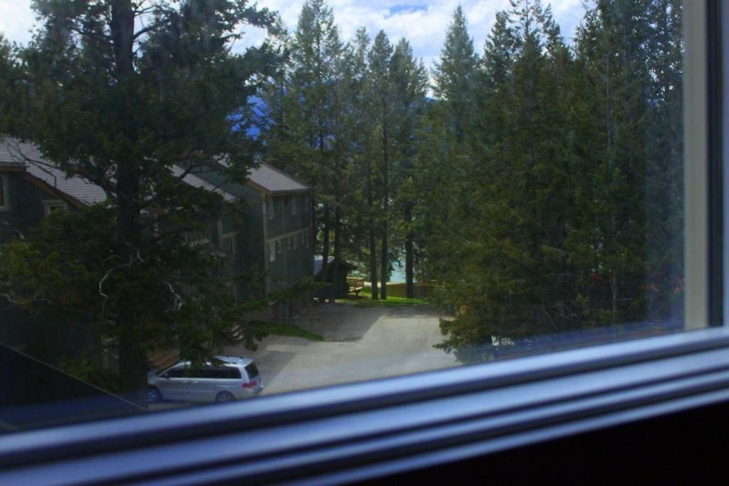 Akiskinook At Windermere - Private Access - New Pool And Hot Tub Now Open! * Invermere