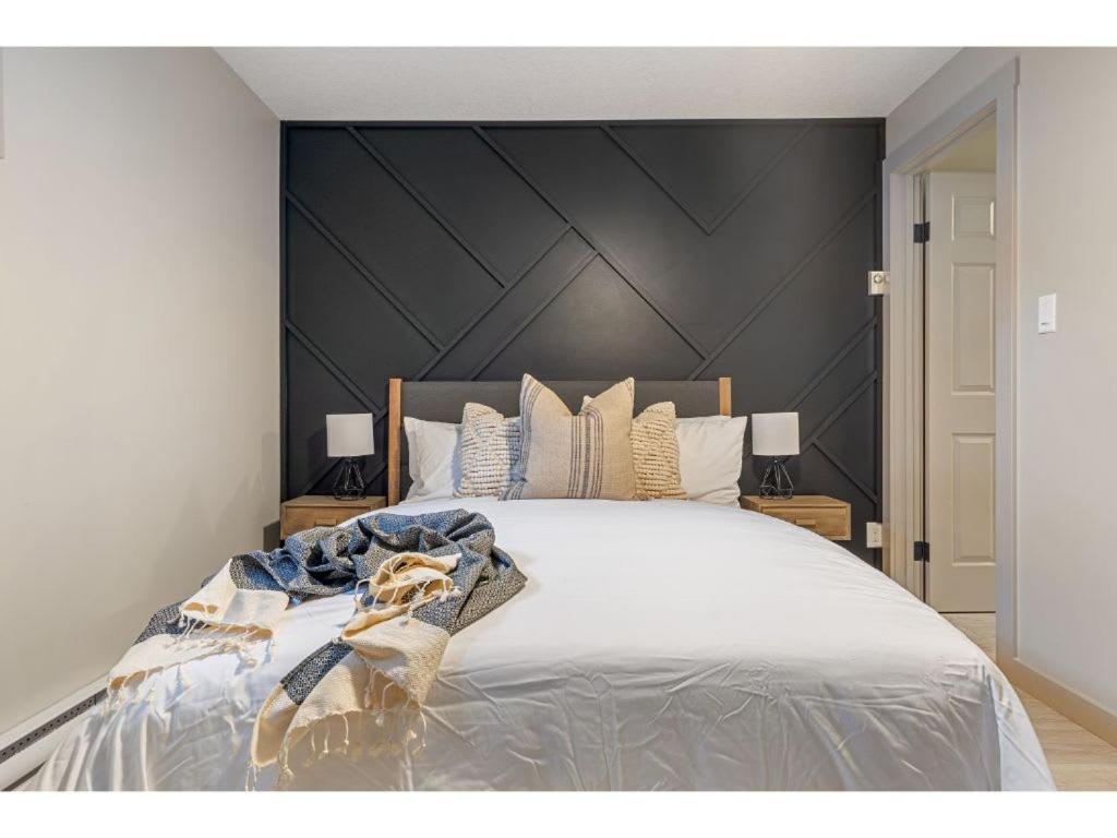 Holiday home Sleeping In Scandinavia I New Reno's I Sleep 7 Invermere