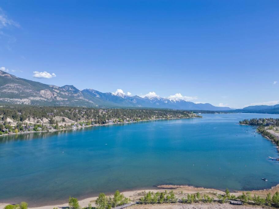 Lakeside Memories, Pool, Hot Tub,