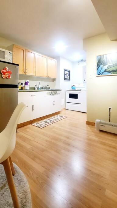 Evcharger, Free Parking, Ski, Golf, Bbq, Awesomeness Apartment