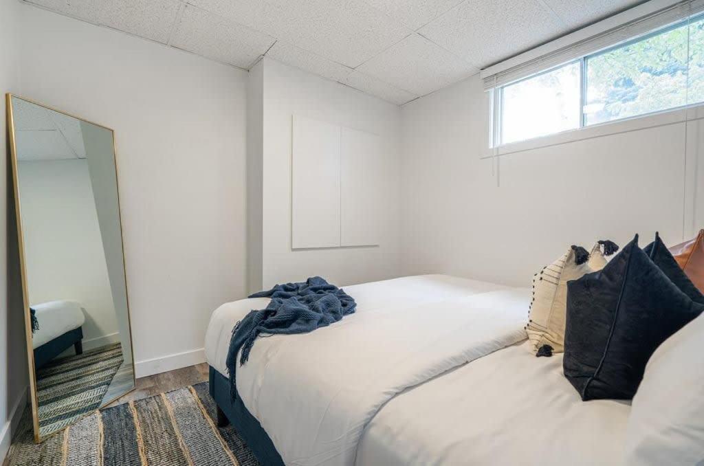 Blue Lagoon | No Service Fees | Bbq & Firepit * Invermere