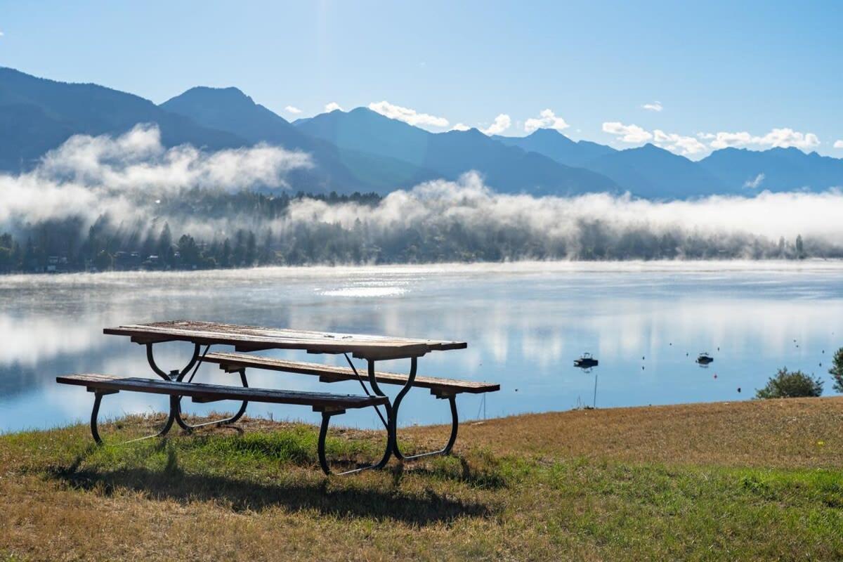 Blue Lagoon | No Service Fees | Bbq & Firepit Holiday home *