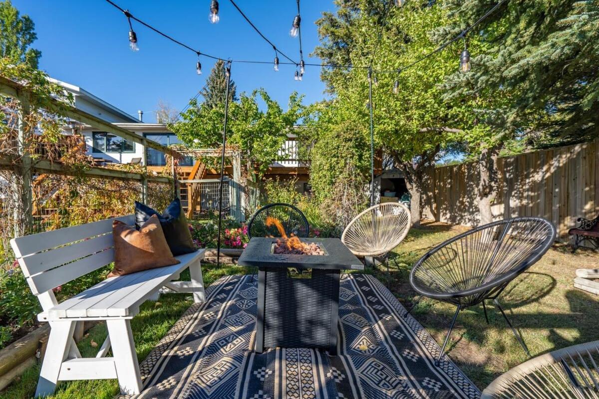 Holiday home Blue Lagoon | No Service Fees | Bbq & Firepit Invermere