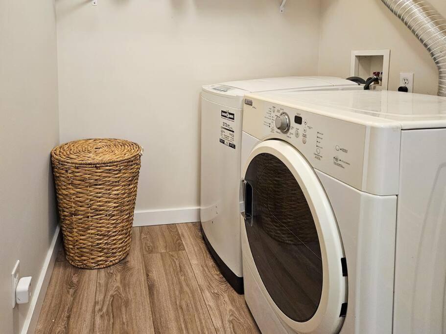 Windermere Pointe By Stayin Apartment Invermere