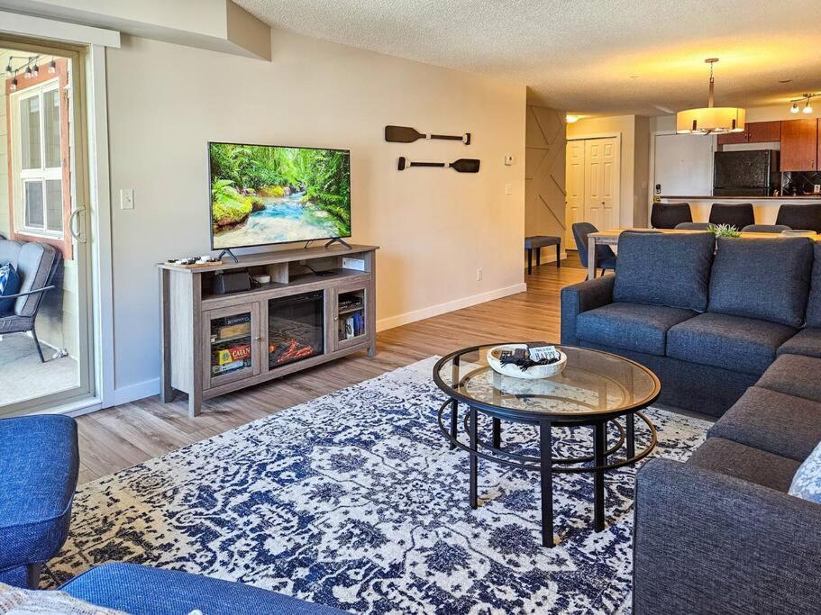 Windermere Pointe By Stayin * Invermere