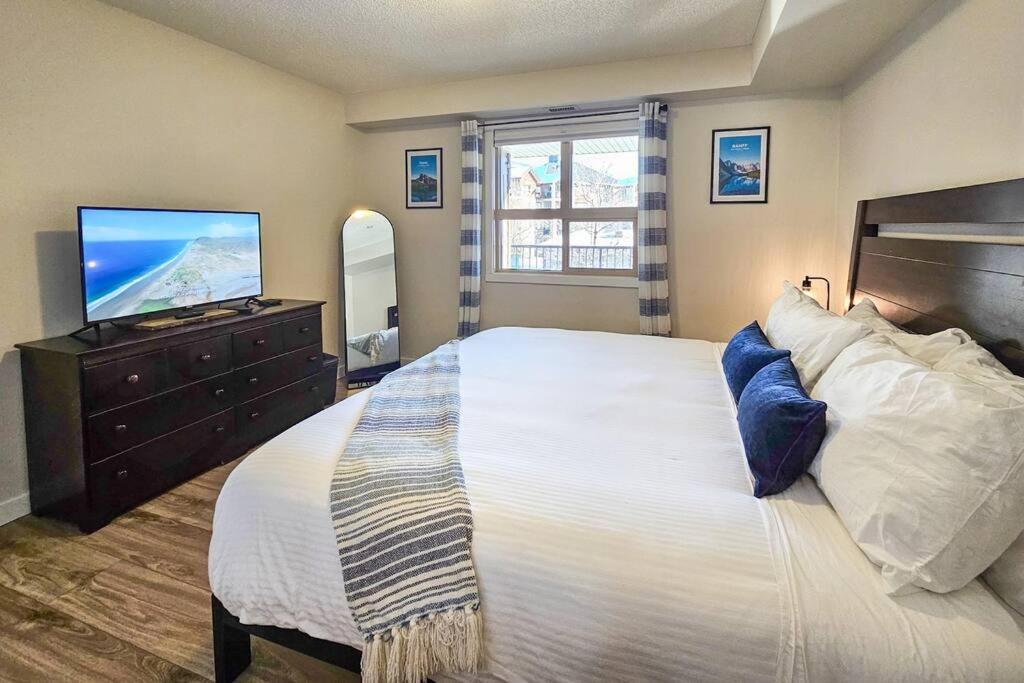 Windermere Pointe By Stayin Invermere