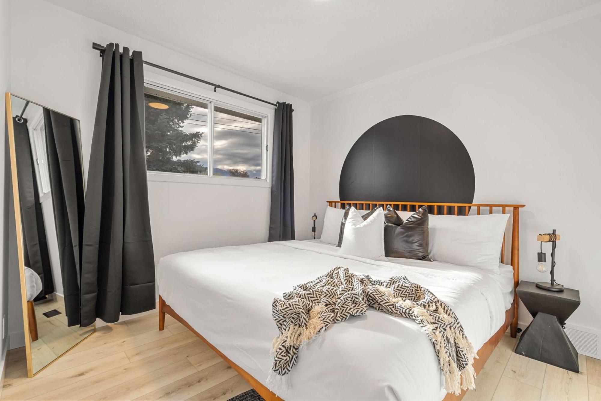 Holiday home The Aura I Lake View I Hot Tub I Sleeps 27 Guests *