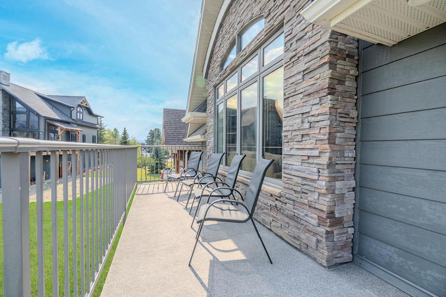 The Highland Estate * Invermere