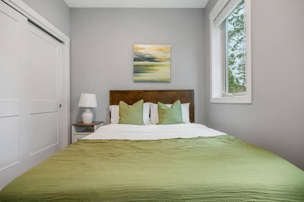 Serenity Shores, Mins To Lake, King Bed, 10 Guests
