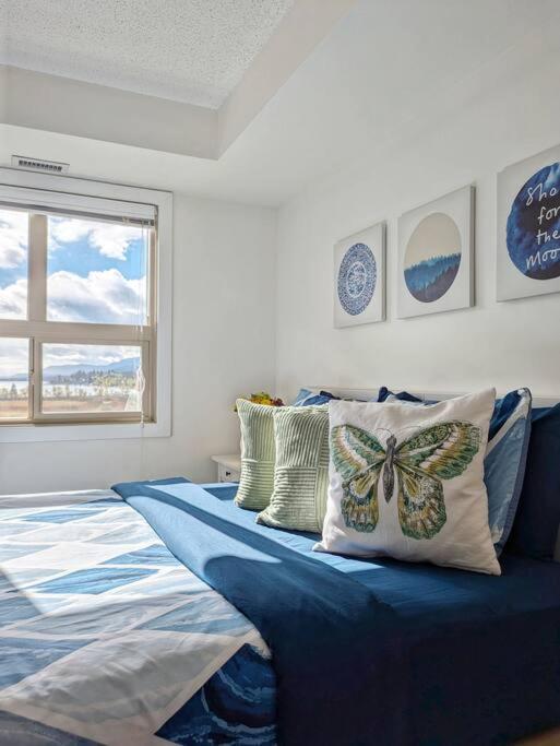 Apartment View From Every Window!