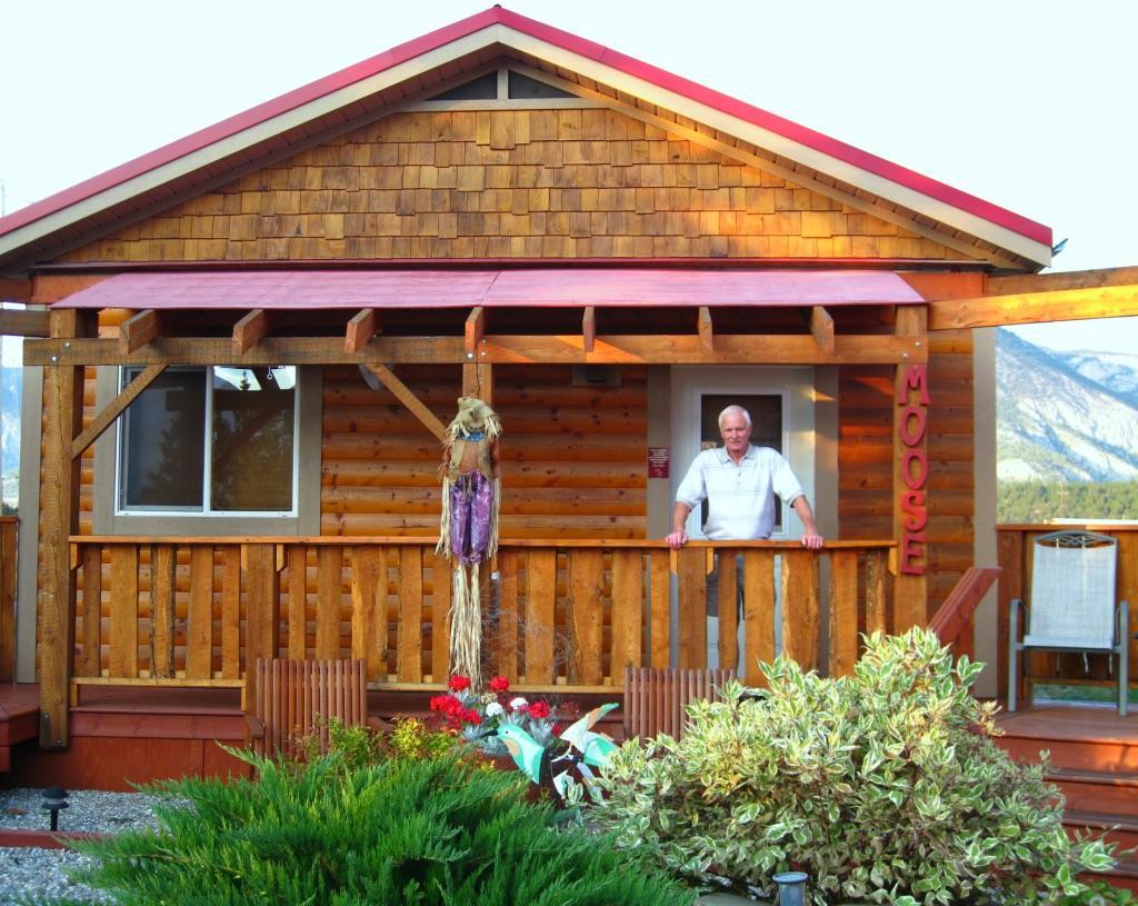 Deere Ridge Cabins Resort Invermere