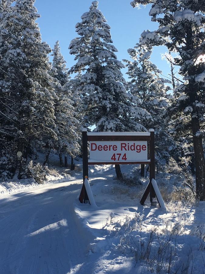 Deere Ridge Cabins Invermere