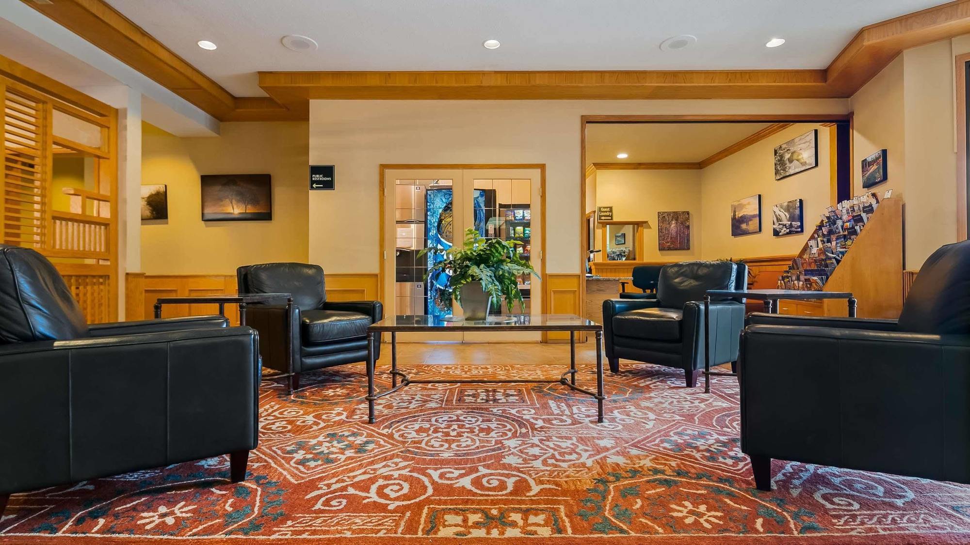 Hotel Western Invermere