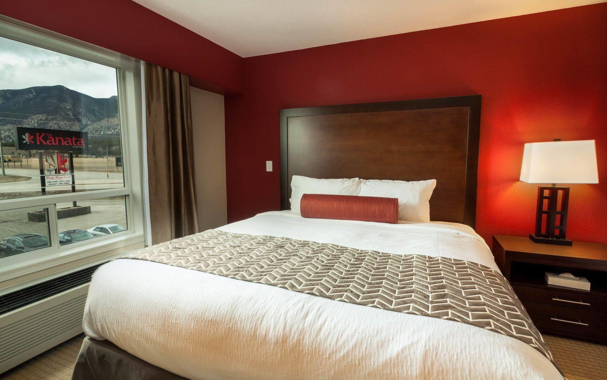 The Kanata Hotel Invermere