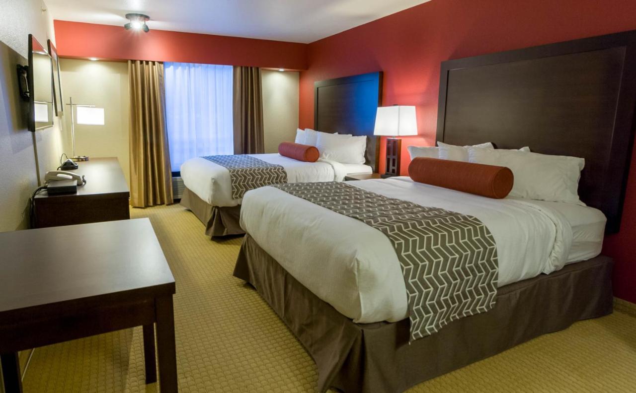 The Kanata Hotel 2*
