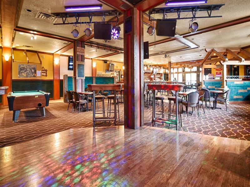 Western Hotel Invermere