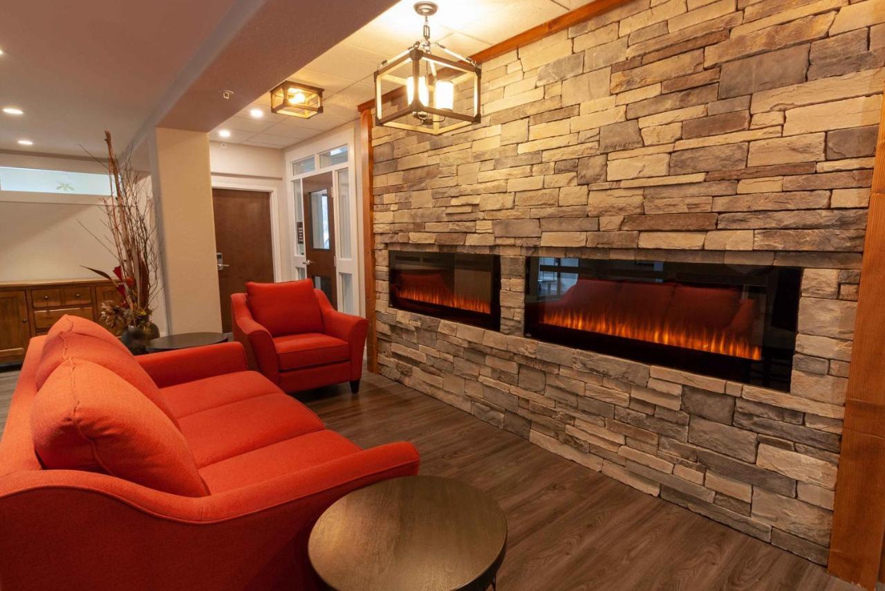 Hotel The Kanata 2*
