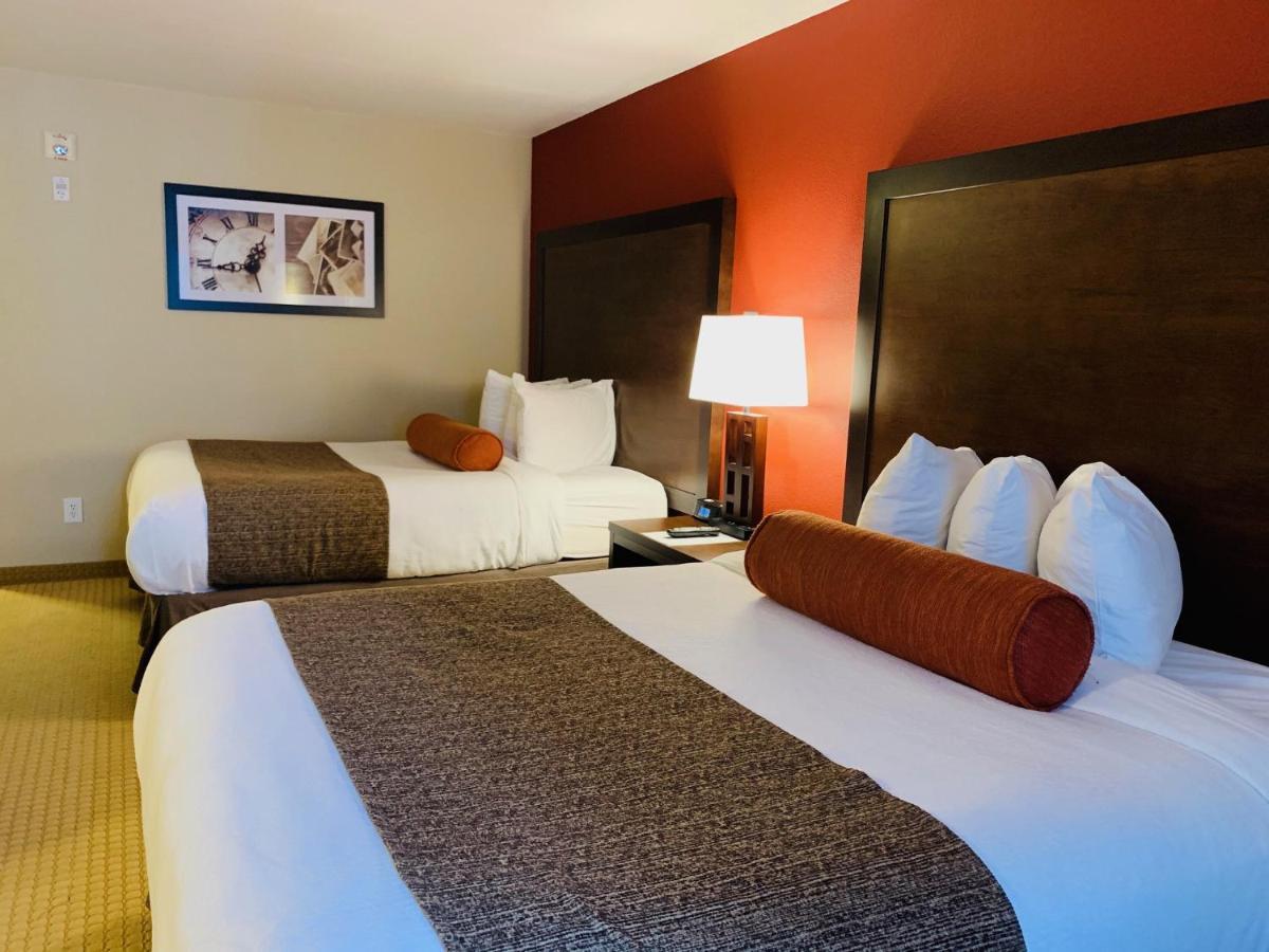 The Kanata Hotel 2*