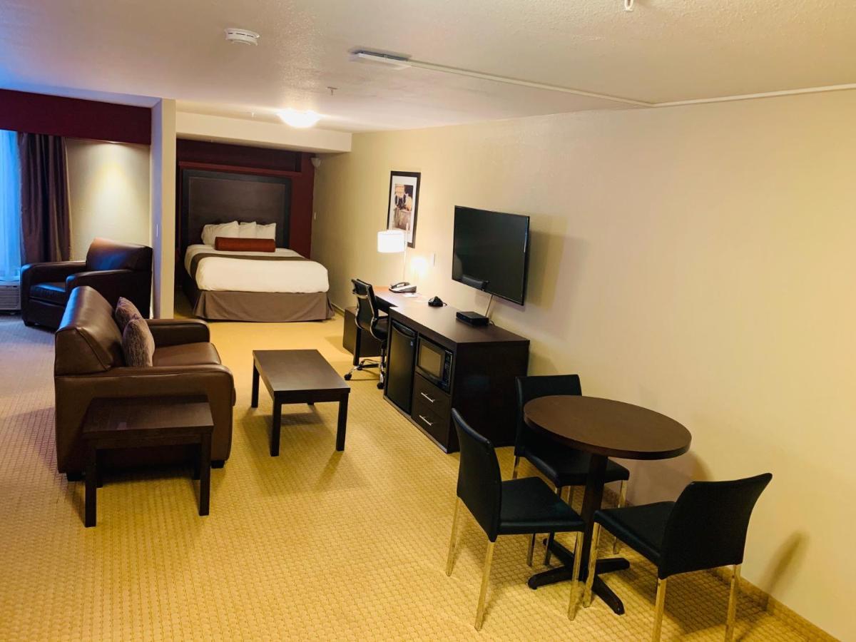Hotel The Kanata 2*