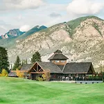 Headwaters Lodge At Eagle Ranch Resort