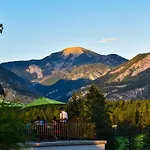 Headwaters Lodge At Eagle Ranch Resort