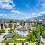 Aspen Retreat