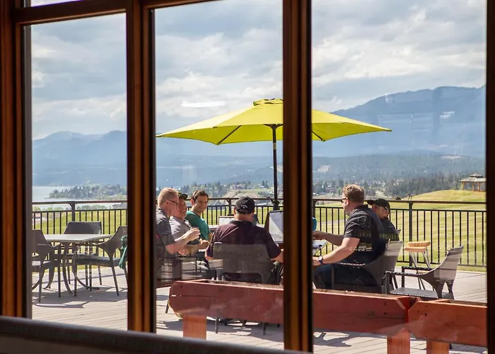 Headwaters Lodge At Eagle Ranch Resort