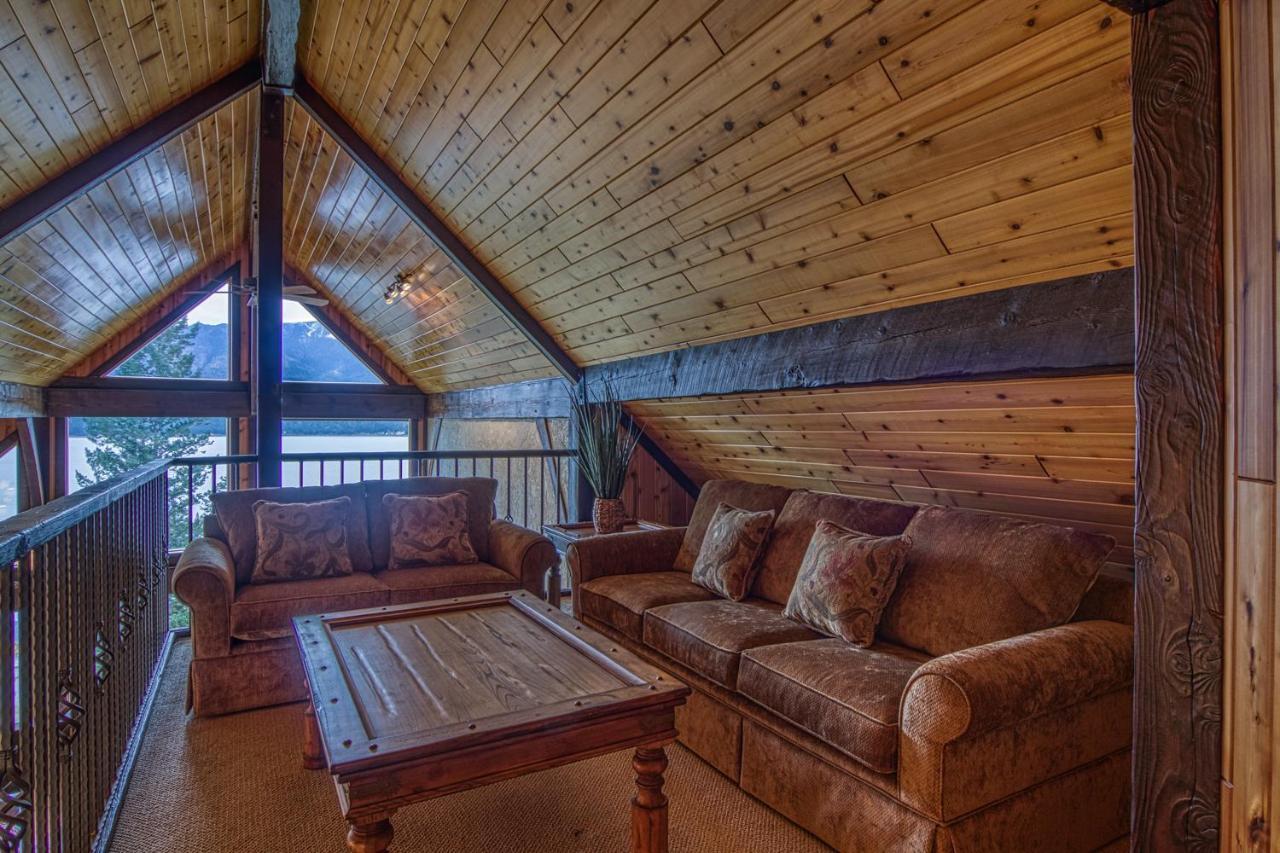 Mountain Retreat, Panoramic Views Invermere