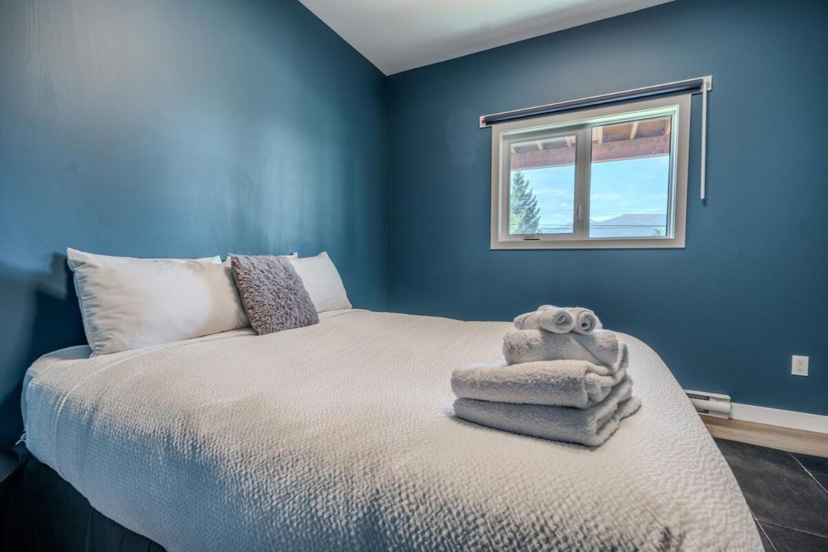 Mountain Crest Retreat - Bbq, Hot Tub, Theatre *