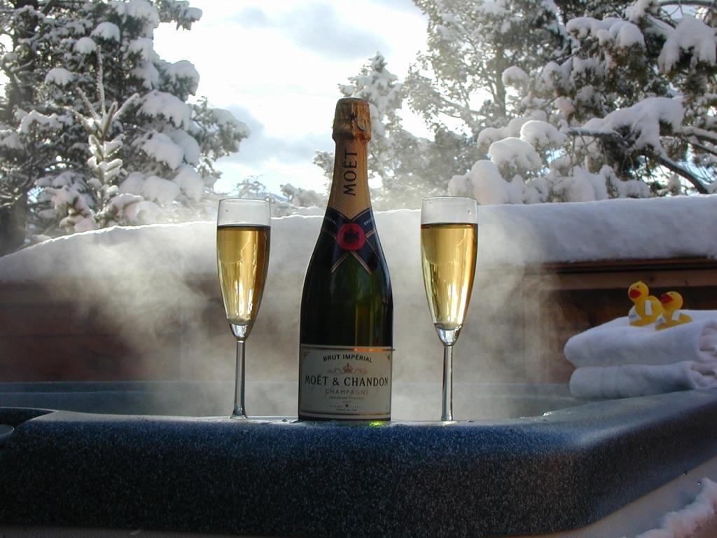 Deere Ridge Cabins Resort Invermere